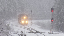 Load image into Gallery viewer, Through the Oregon Cascades Part 1